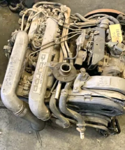 TOYOTA 3C COMPLETE ENGINE WITH, TRANSMISSION