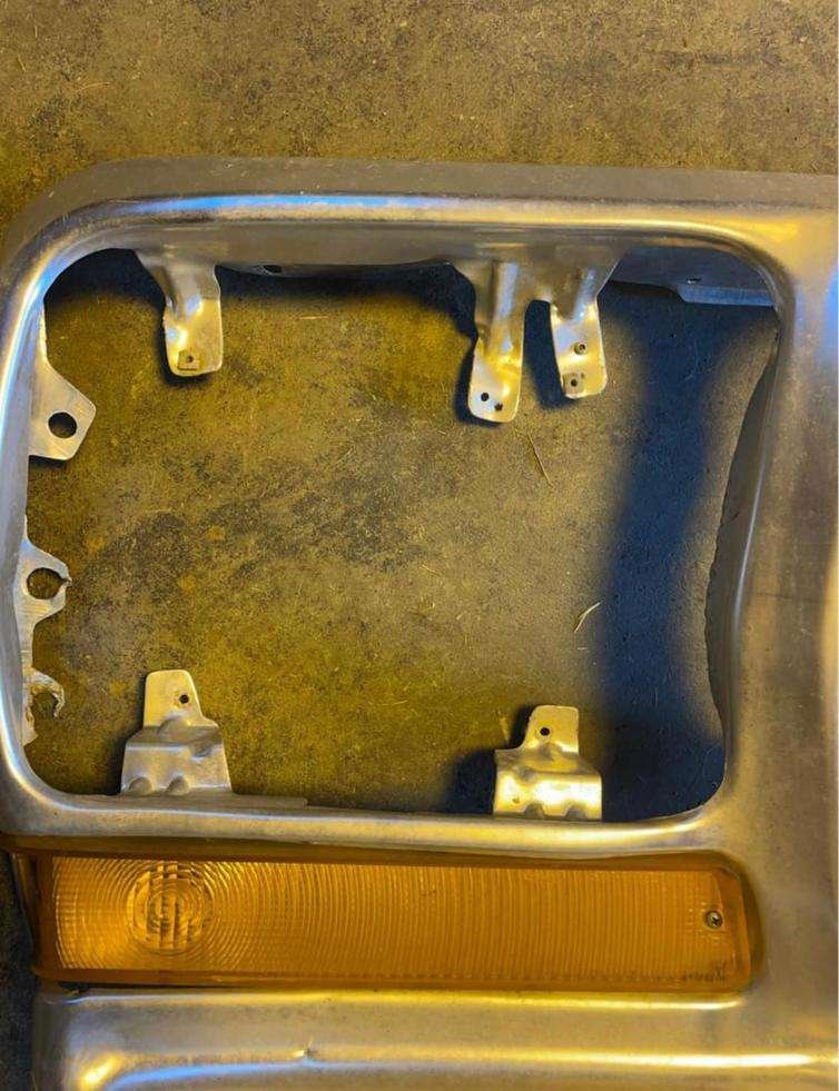 1973-1979 FORD GRILL SHELL
