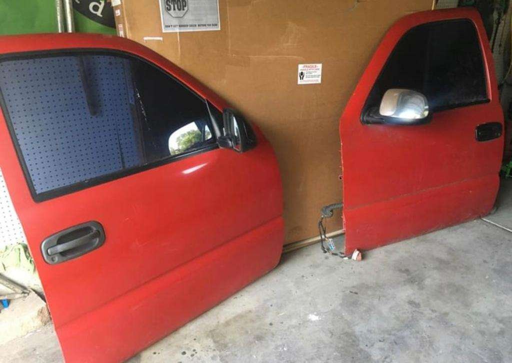 1999-2006 Chevy Silverado Doors Windows